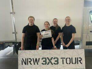 QueensofKönigshardt_6_05w_3