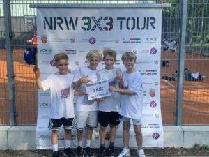 FourWarriors 1 13o 2