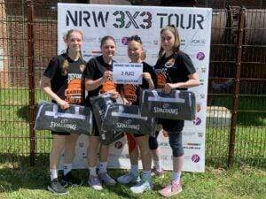 KaiserauGirls 6 05w 2