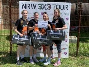 KaiserauGirls 6 05w 2