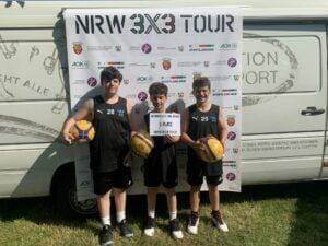 MindenMonStars 2 11o 1