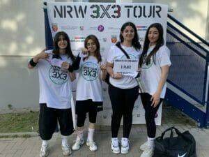 The Benach Warmers 6 05w 3