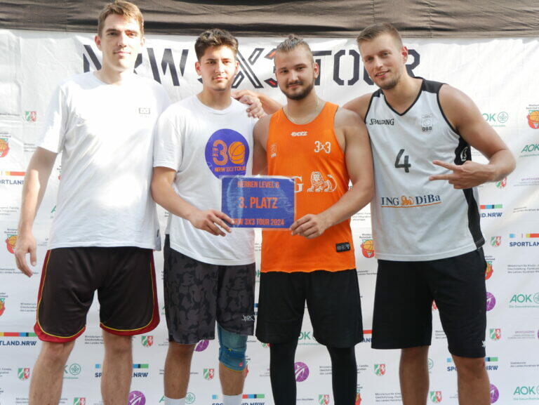 Banana Boys+Can't touch this