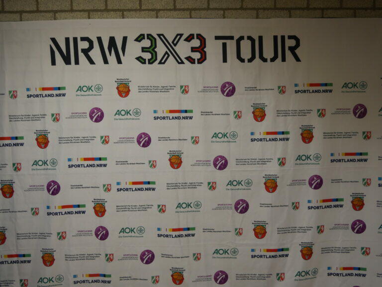 Lion Kings+Team Giants